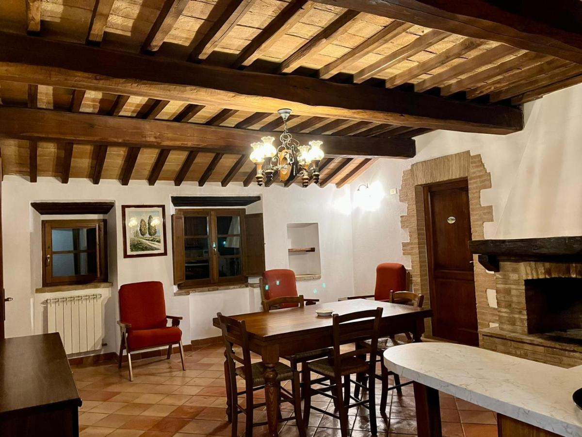 Agriturismo Le Querciole In Val D'Orcia Bagno Vignoni Buitenkant foto